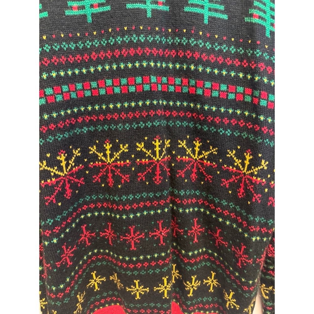 Christmas‎ Sweater - Picture 8 of 9